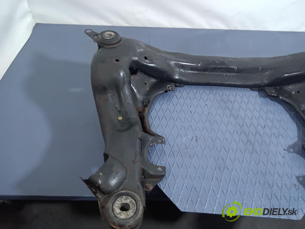 Volkswagen Passat 2001 Výstuha 01