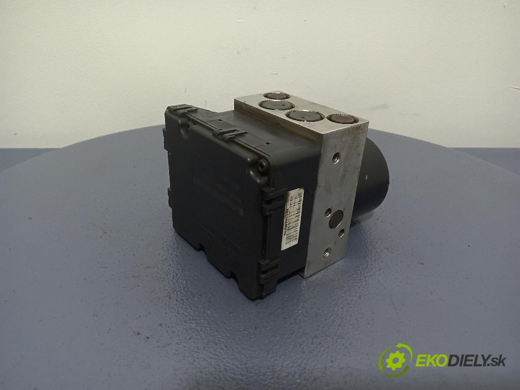 Hyundai Santa fe 2004 čerpadlo ABS x 95660-26300