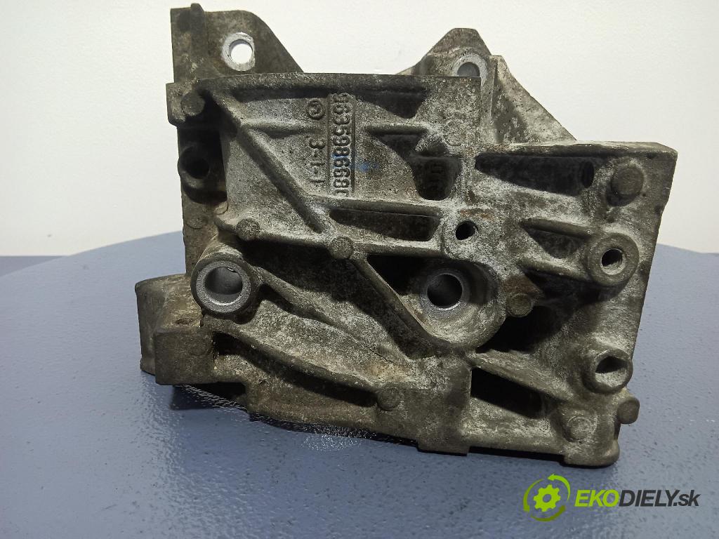Citroen C3 2002 čerpadlo Voda 9635986680