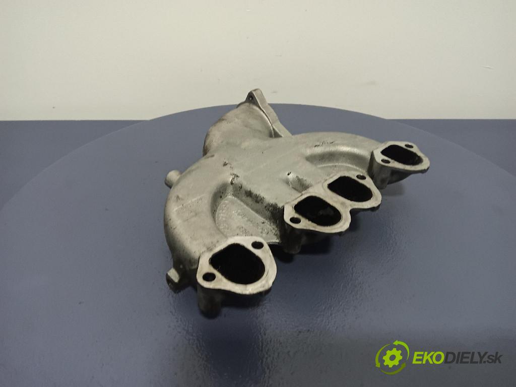 Volkswagen Passat 2003 potrubí Sání: 038129713AJ