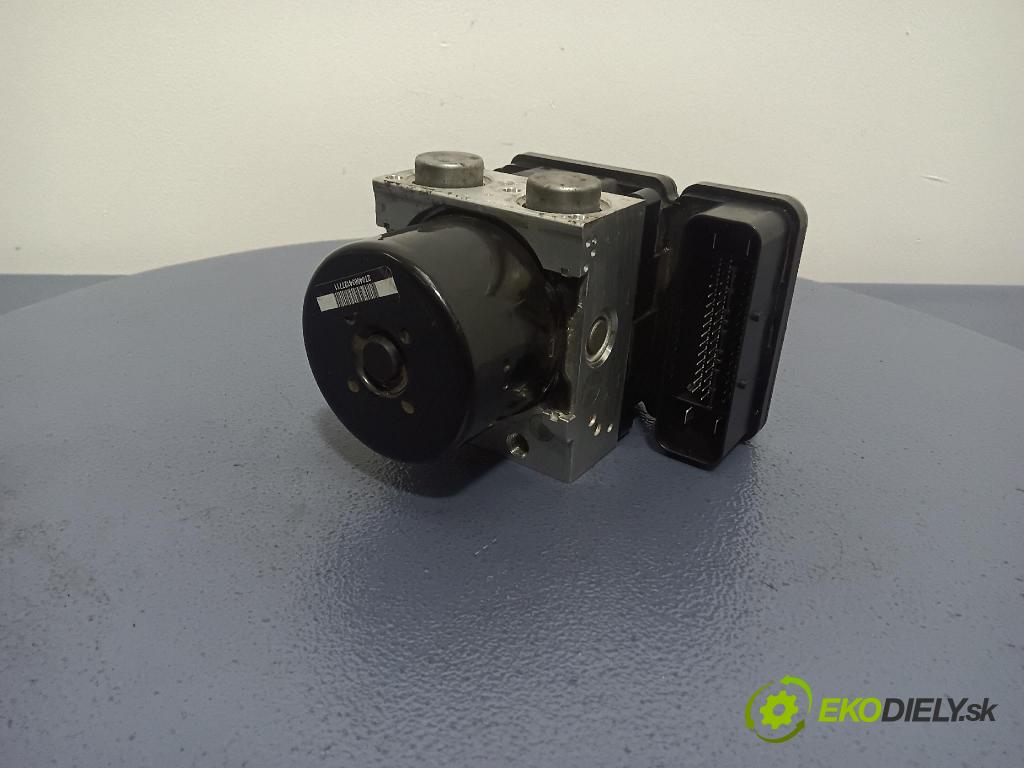 Volvo V50 2011 čerpadlo ABS x 31317378