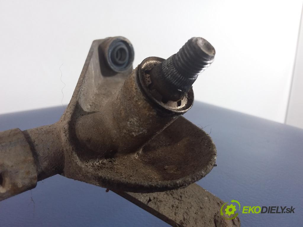 Toyota Rav4 2004 mechanizmus motor: Stierače: Predné 85110-42130