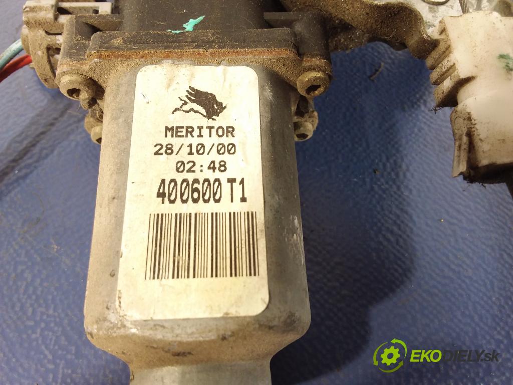 Nissan Almera tino 2001 mechanismus stahování Sklenka: Zad: v pravo: