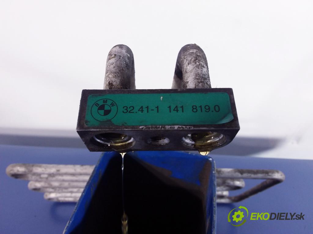 Bmw Seria 5 0 chladič oleja 1141819