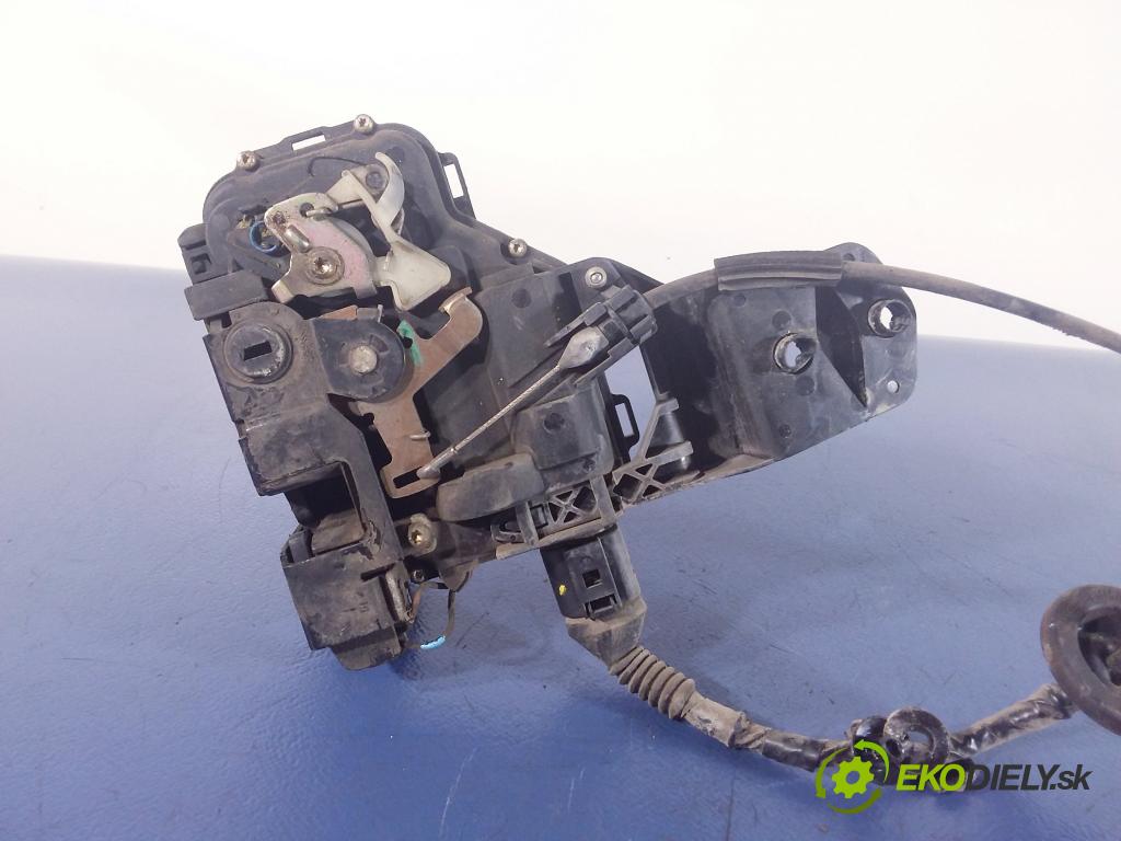 Vw Passat 1999 zámek dveře Zad: Levý: 