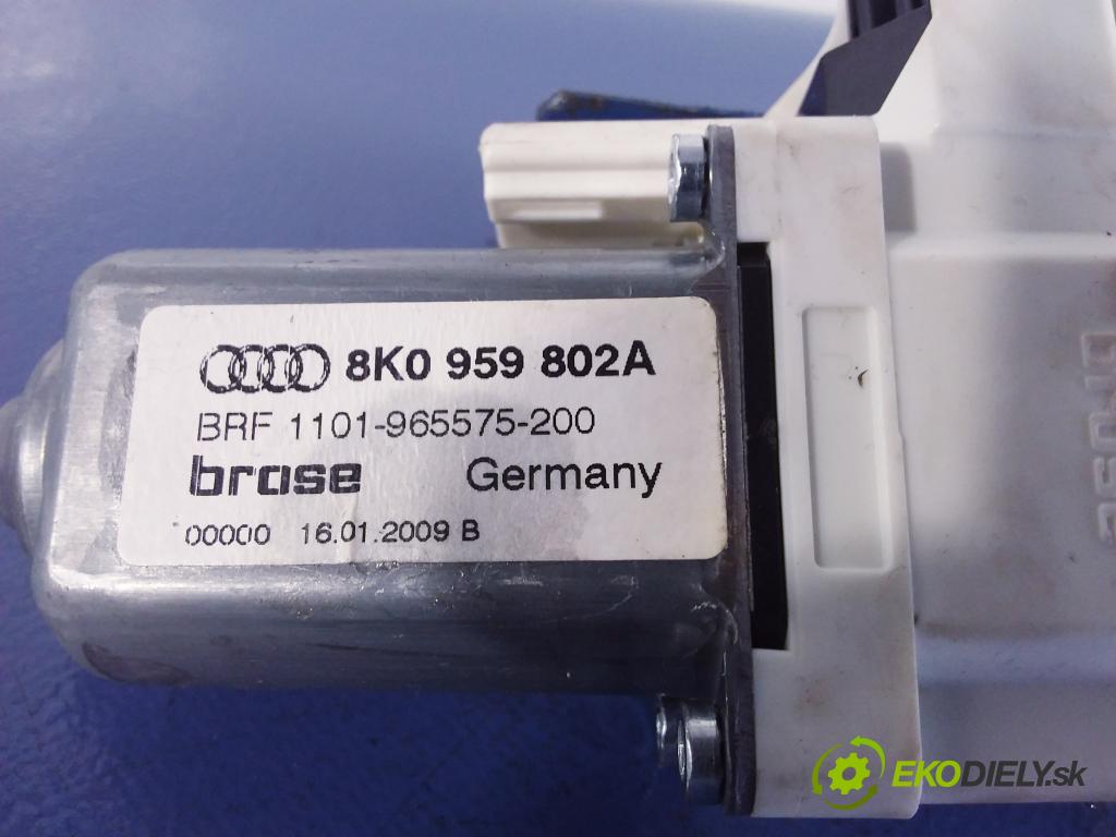 Audi A4 2009 mechanismus stahování Sklenka: před v pravo: 8K0959802A
