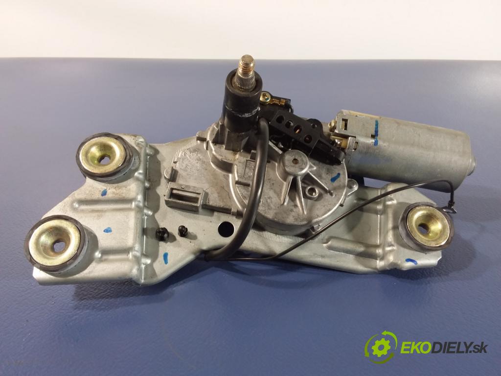Ford Focus 1999 motor: Stierače: zad 0390201552