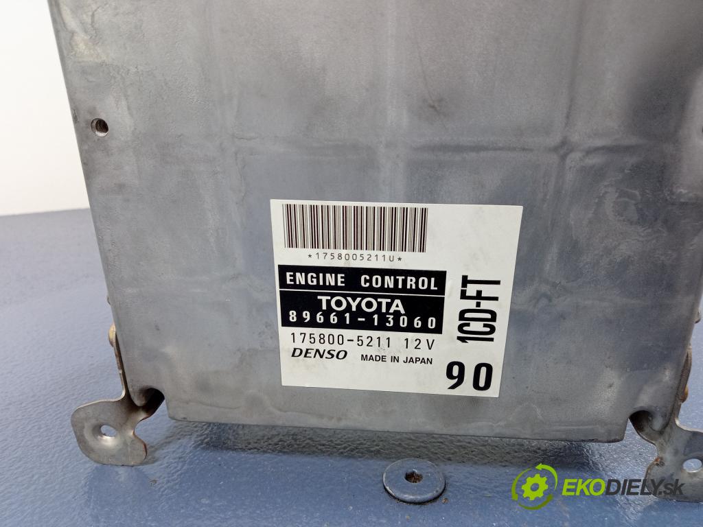 Toyota Corolla verso 2003 riadiaca jednotka Motor: 89661-13060