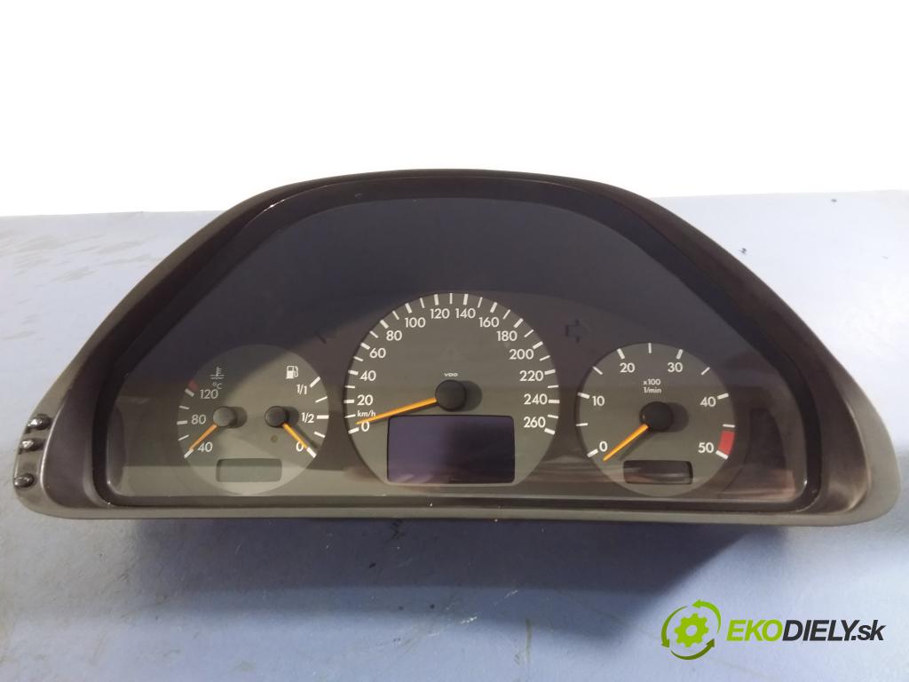 Mercedes E-klasa 2001 prístrojovka/ budíky A2105402911 Q04