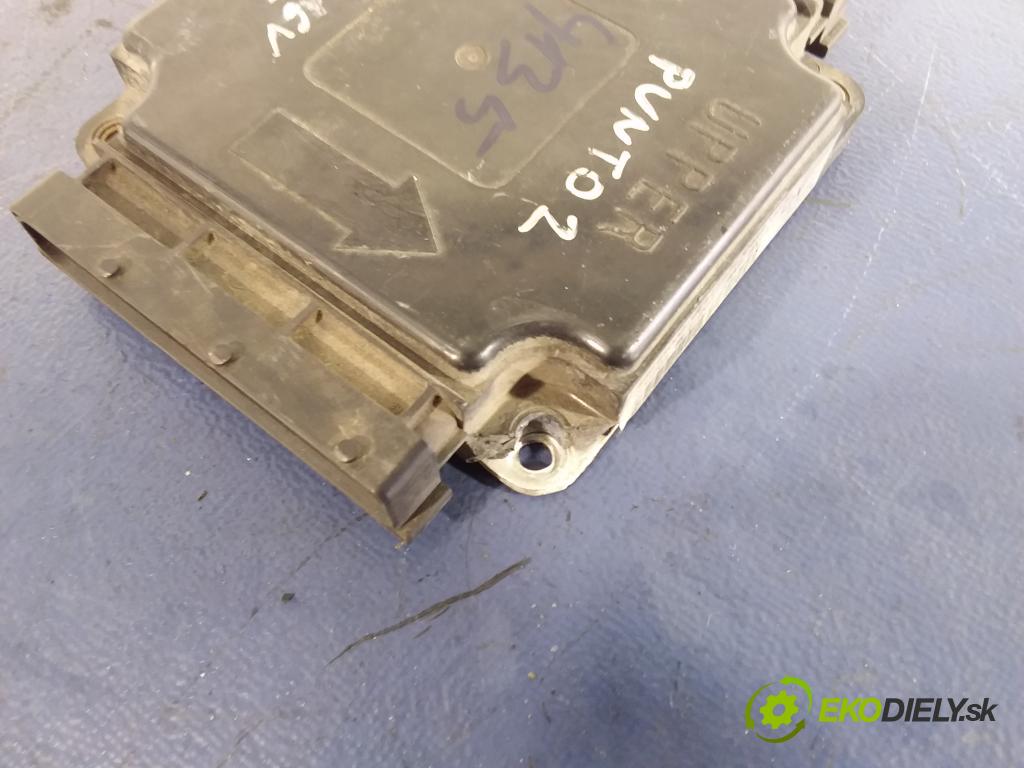 Fiat Punto 0 riadiaca jednotka Motor: 46548002