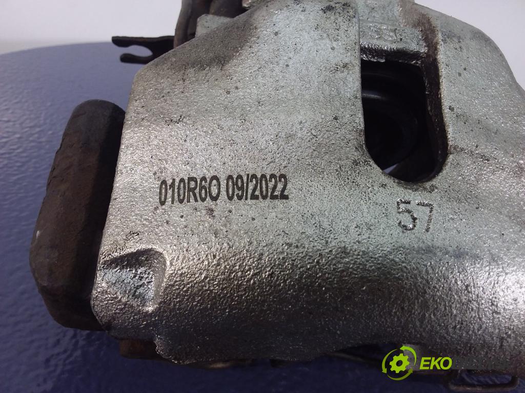 Vw Passat 1997 brzdič brzdový Predné v pravo: 010R06 09/2022