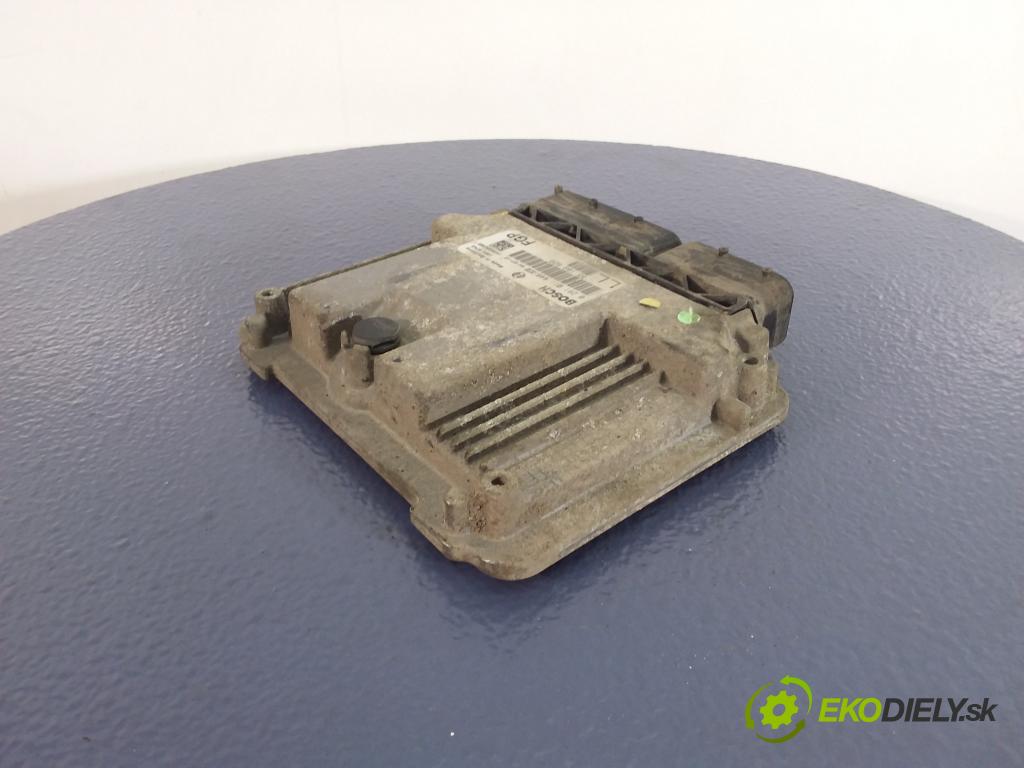 Opel Vectra 2004 riadiaca jednotka Motor: 0281011448