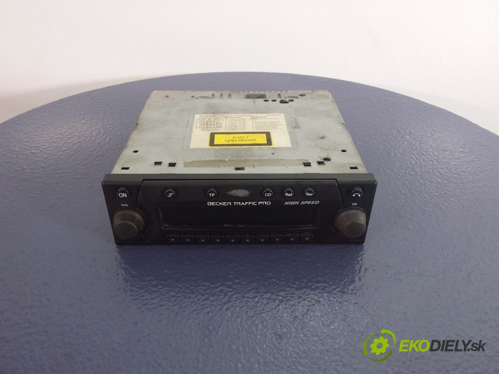 Hyundai Santa fe 2004 Radio I Navigácia: BE7823 35000157