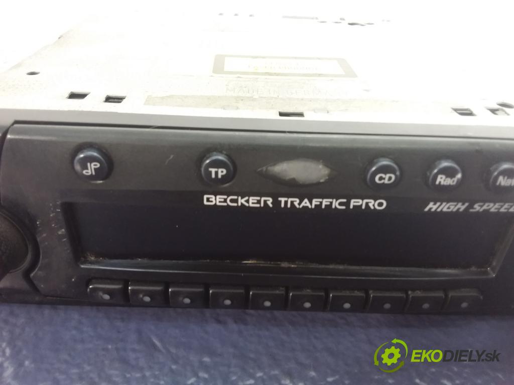 Hyundai Santa fe 2004 Radio I Navigácia: BE7823 35000157