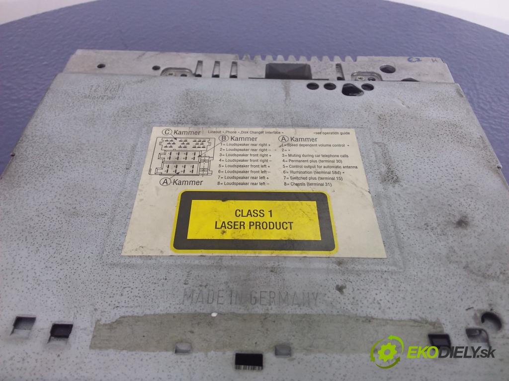Hyundai Santa fe 2004 Radio I Navigácia: BE7823 35000157