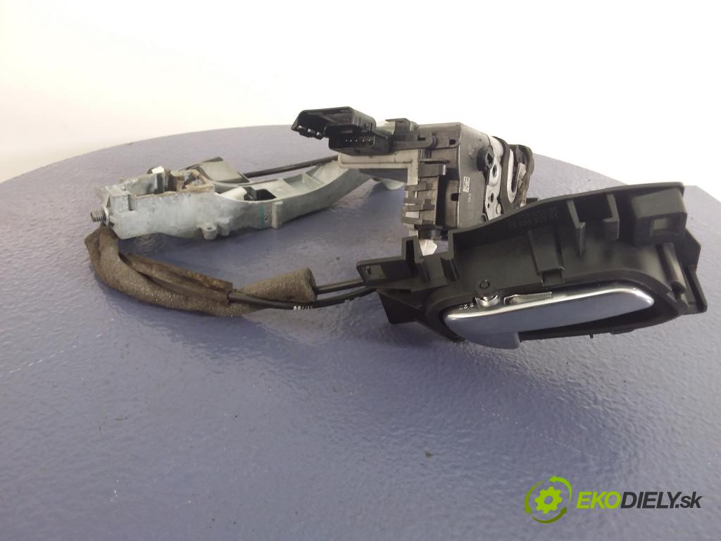 Citroen C5 2010 zámek dveře Zad: v pravo: 732153