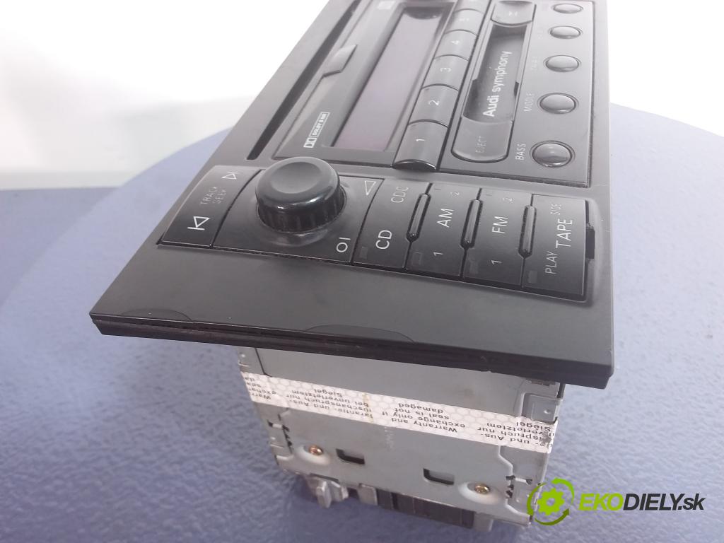 Audi A4 2000 Radio I Navigácia: 8D0035195