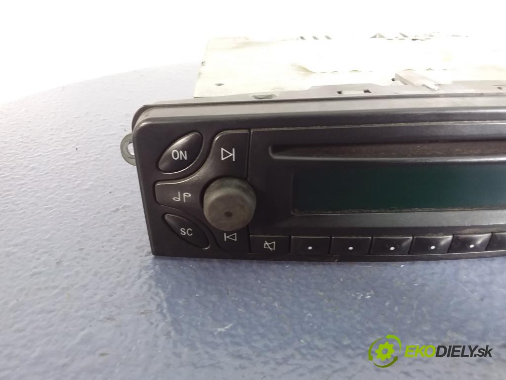 Mercedes C-klasa 2000 Radio I Navigácia: A2038204685