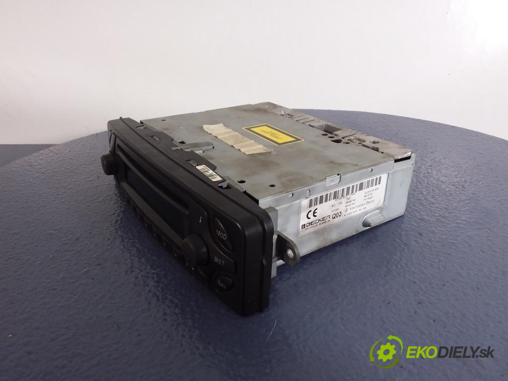 Mercedes C-klasa 2000 Radio I Navigácia: A2038204685