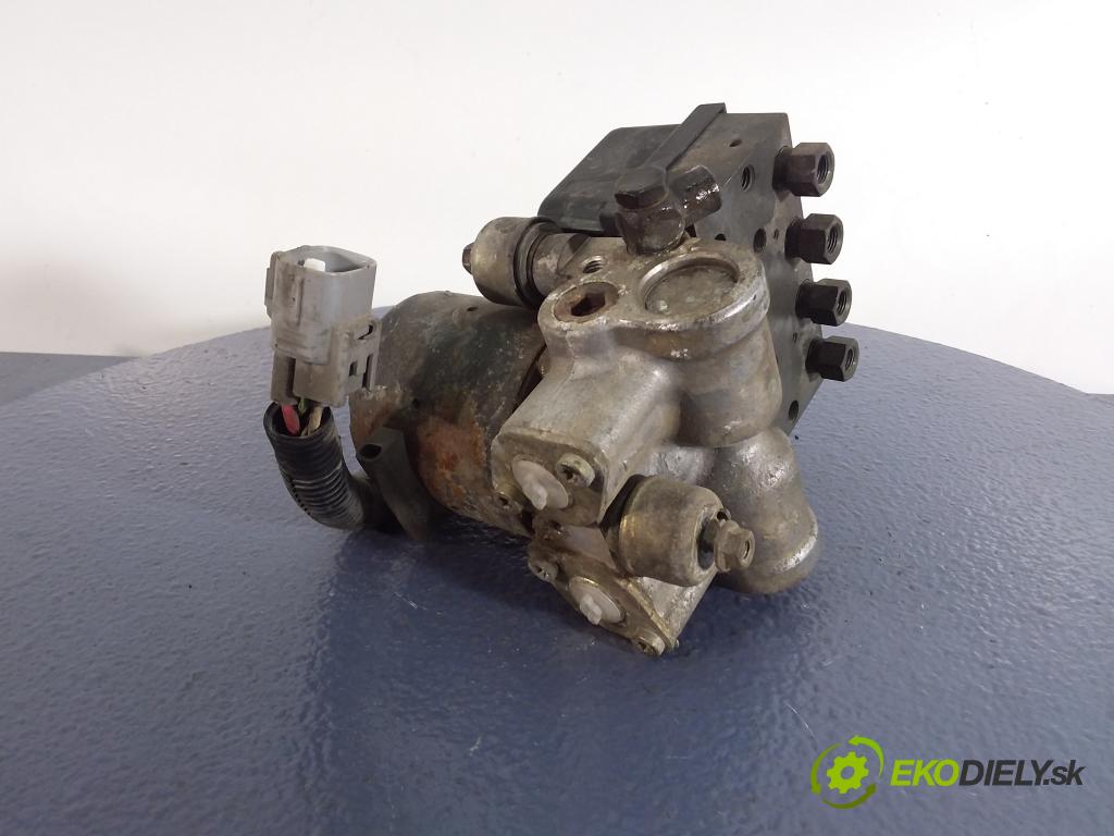Toyota Rav4 1995 čerpadlo ABS x 44510-42010