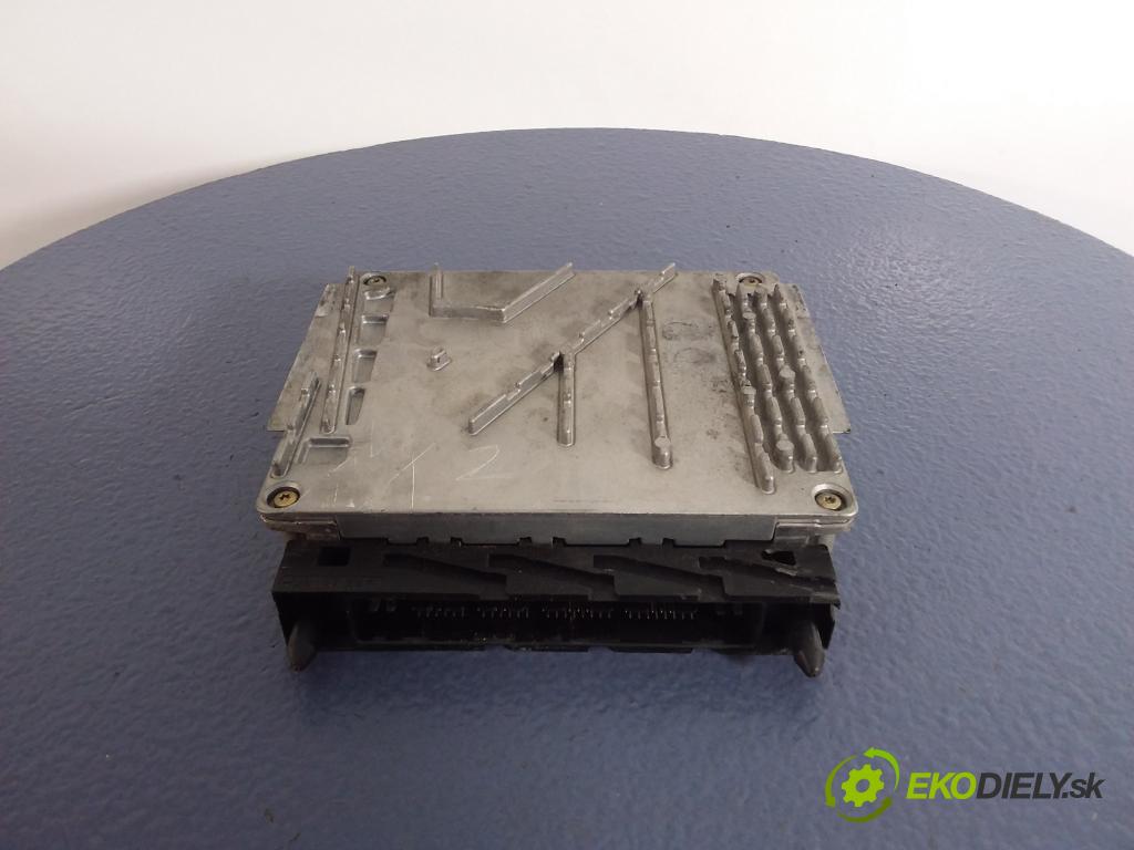 Volvo S80 2003 riadiaca jednotka Motor: 0261207227