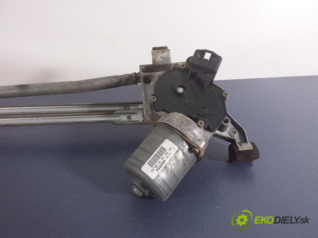 Honda Civic 2004 mechanizmus motor: Stierače: Predné 404564