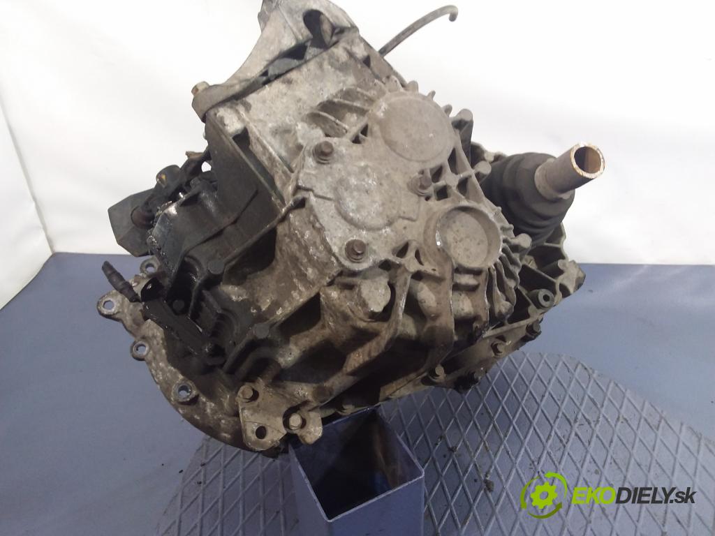 Ford Focus 2005 převodovka Ozubené kola: Manualna 4M5R-7002-CE