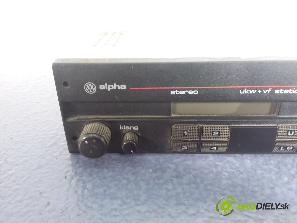 Vw Caravelle 1992 Radio I Navigácia: 357035156B