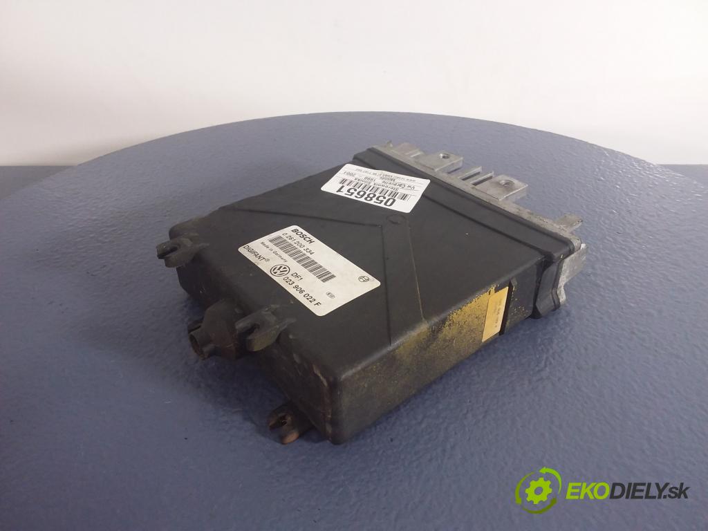 Vw Caravelle 1992 riadiaca jednotka Motor: 0261200334