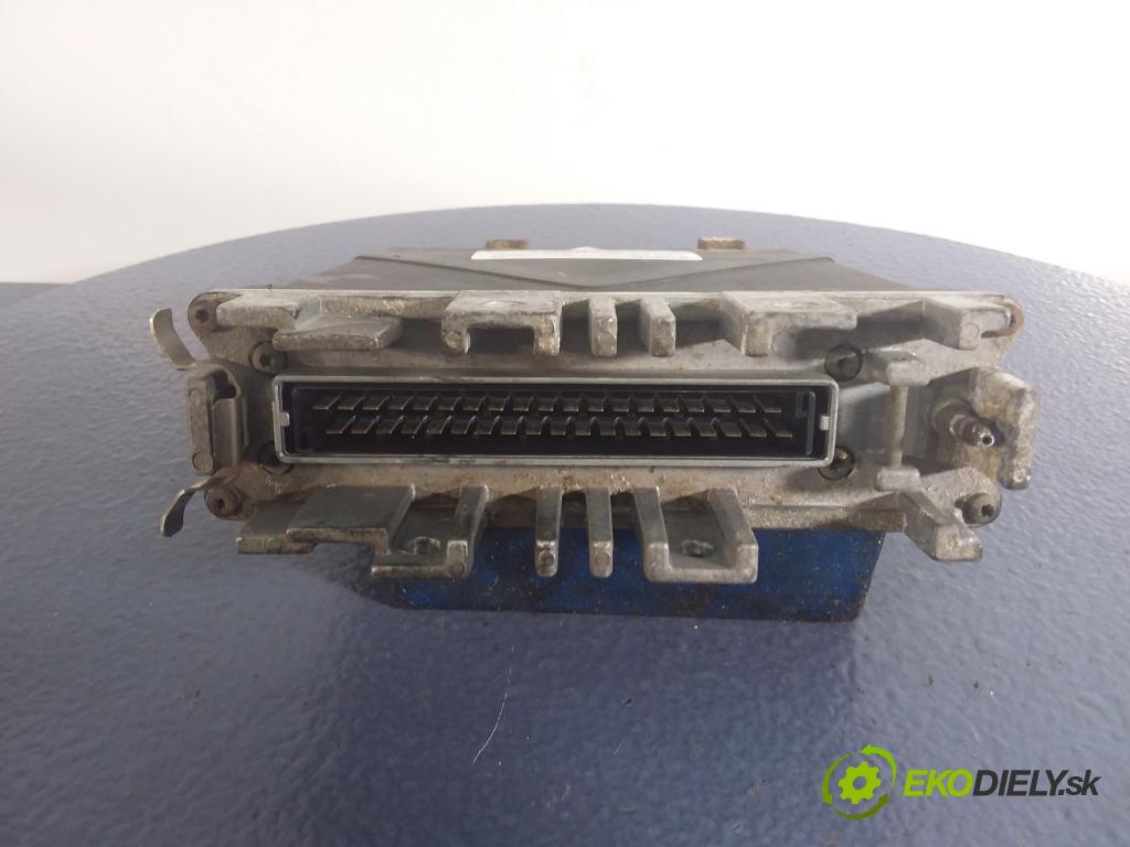 Vw Caravelle 1992 riadiaca jednotka Motor: 0261200334