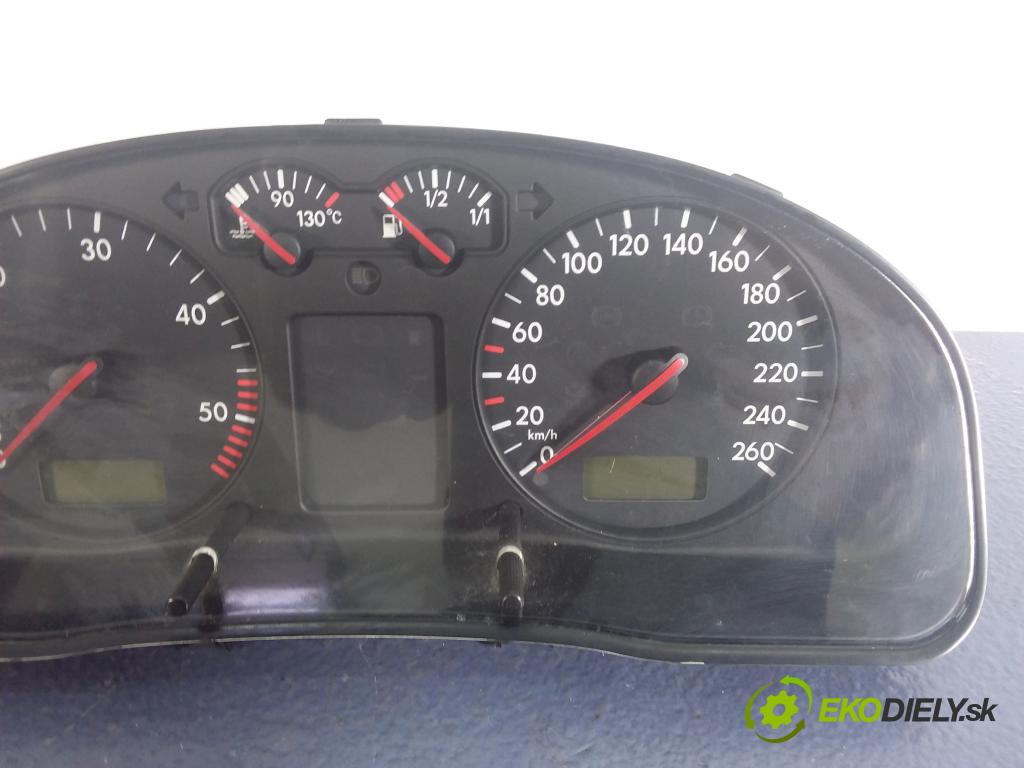 Vw Passat 1999 prístrojovka/ budíky 3B0920802A