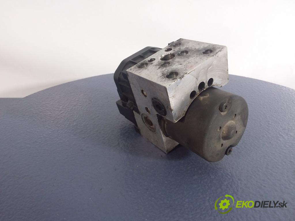 Renault Kangoo I 1998-2008 hatchback 1.4 petrol MT 55 kW 1999 Pumpa ABS 0273004445