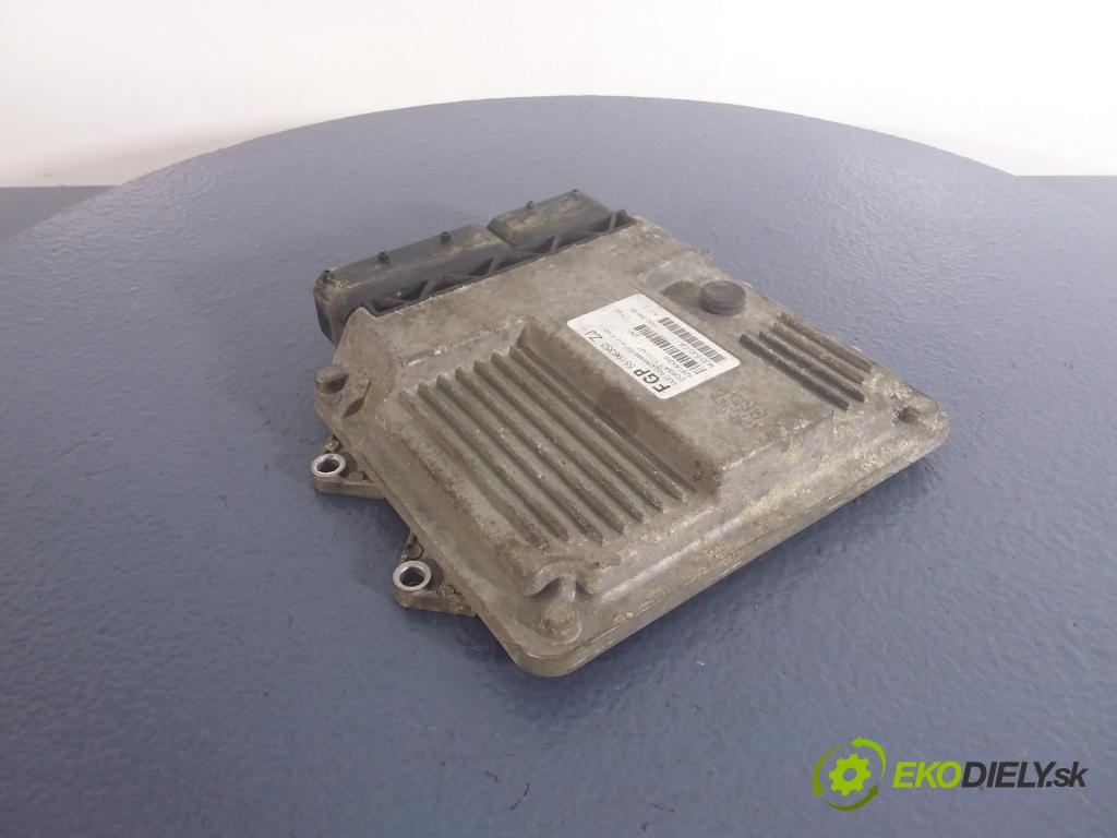 Opel Corsa 2005 riadiaca jednotka Motor: 55196352ZJ