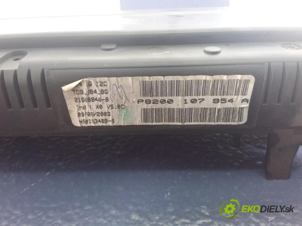 Renault Scenic 2003 Přístrojová deska P8200107954A