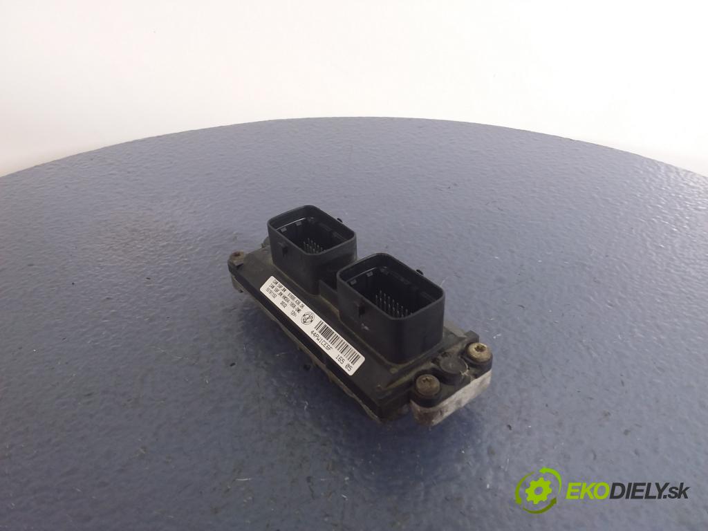 Fiat Palio Weekend 2001 riadiaca jednotka Motor: 55181152