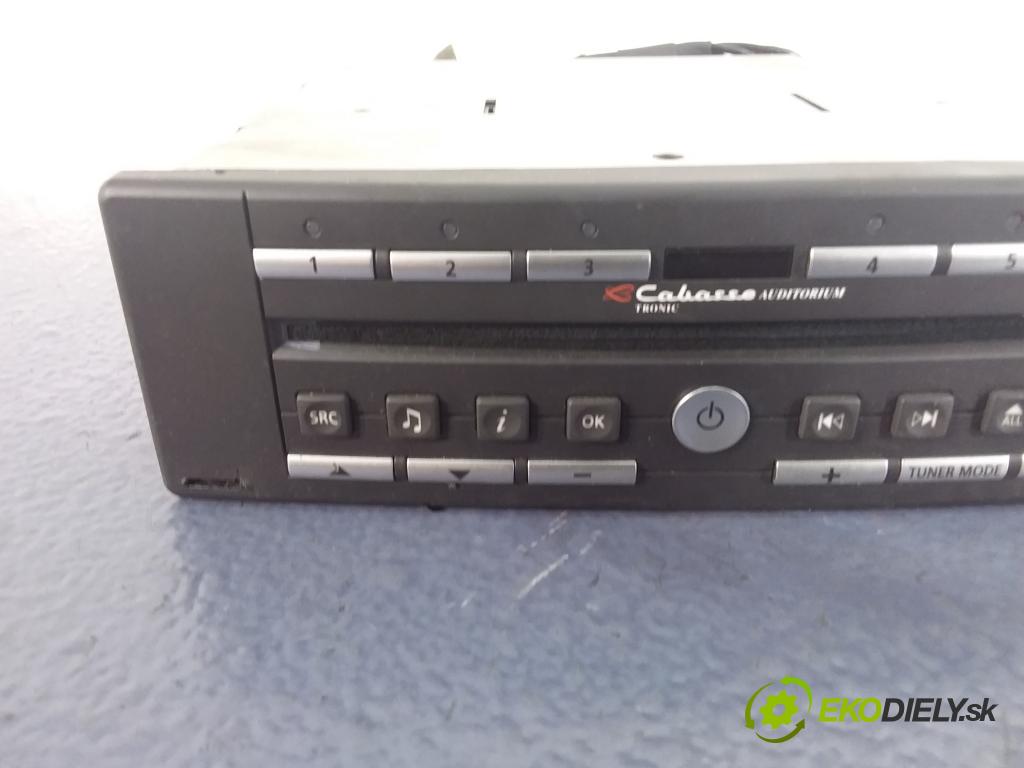 Renault Espace 2004 Radio I Navigácia: 8200089153A