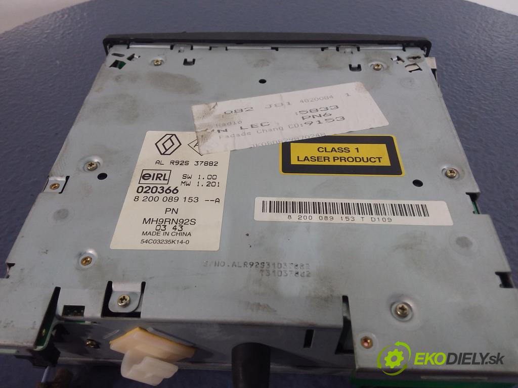 Renault Espace 2004 Radio I Navigácia: 8200089153A