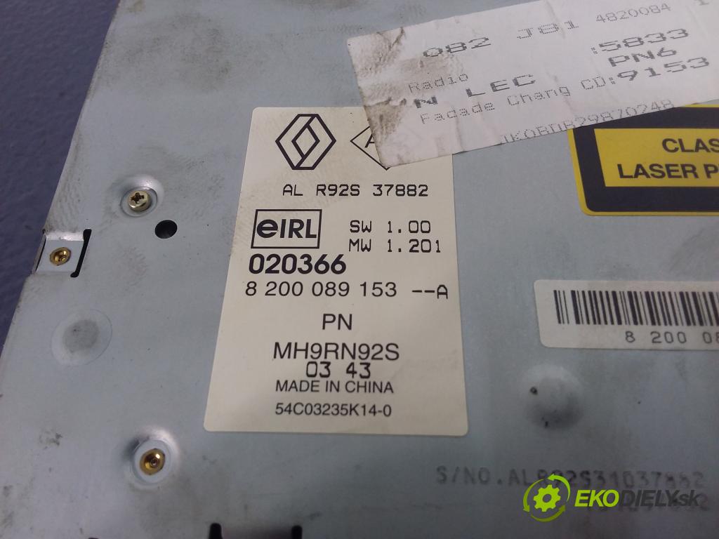 Renault Espace 2004 Radio I Navigácia: 8200089153A