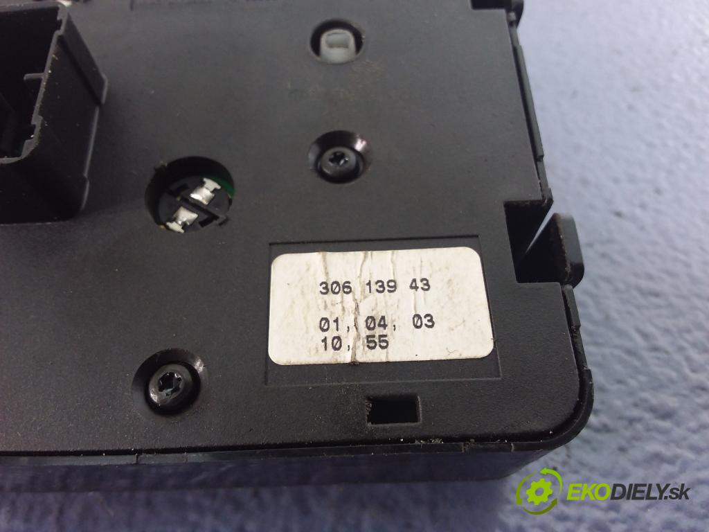 Volvo S40/V40 2003 prepínač svetiel 30613943