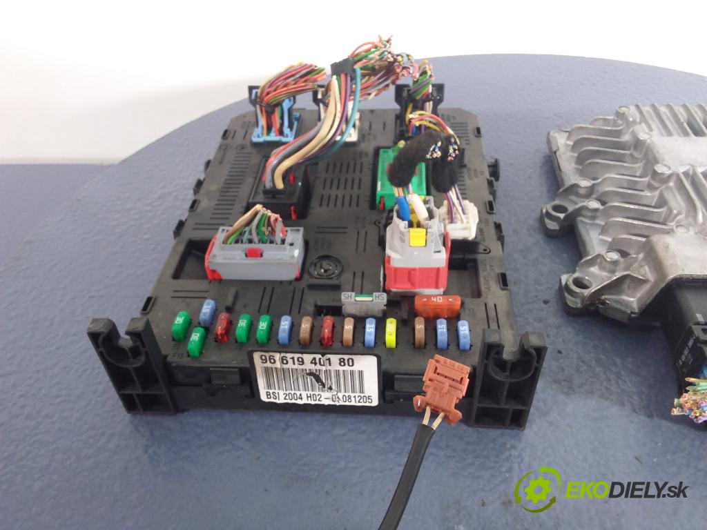 Citroen C5 2006 riadiaca jednotka Motor: 9662148480