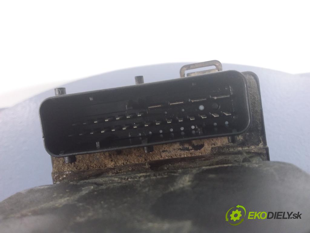 Peugeot 806 2000 čerpadlo ABS x 148799380