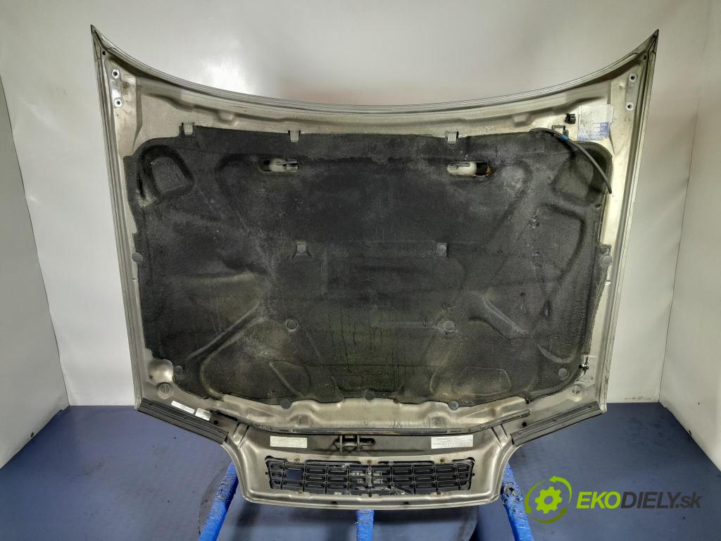 Volvo S40/V40 2003 kapota přední:
