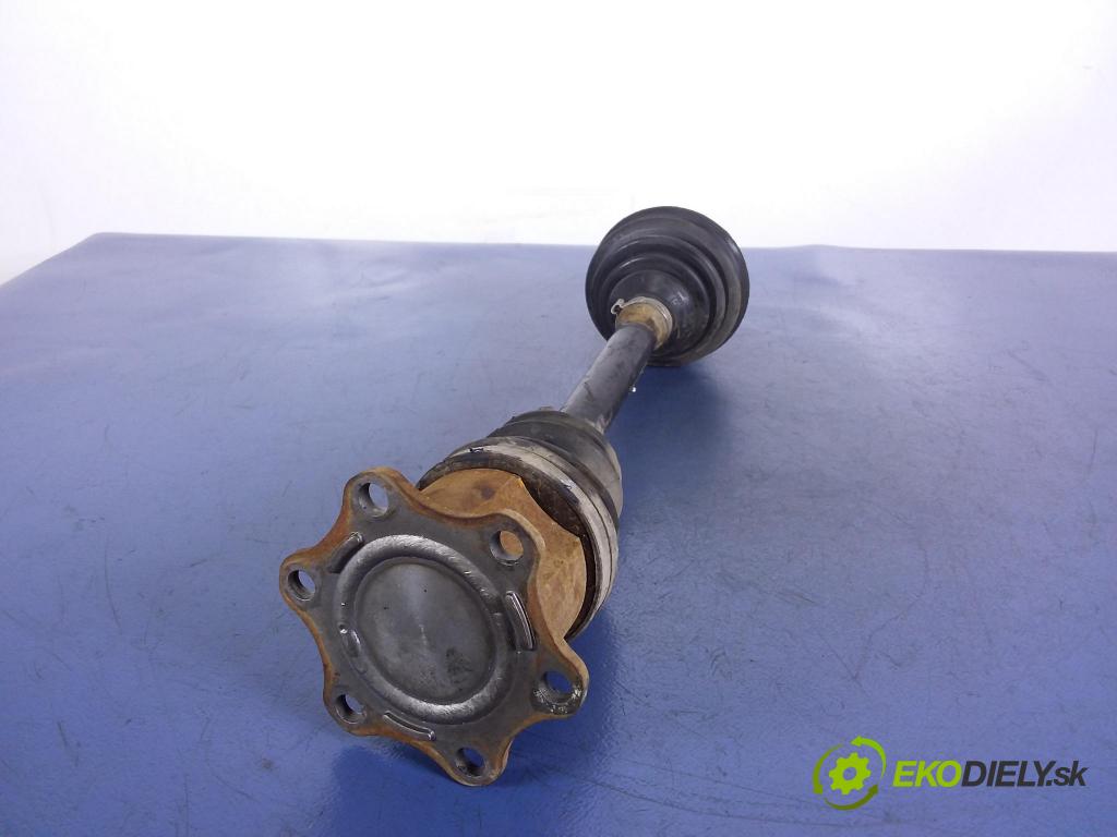 Vw Touran 2004 poloos ľavá Predné