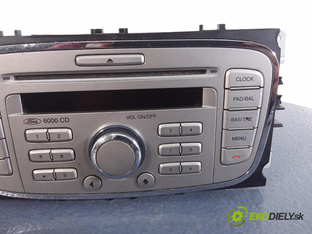 Ford Focus 2009 Radio I Navigácia: 8M5T-18C815-AC