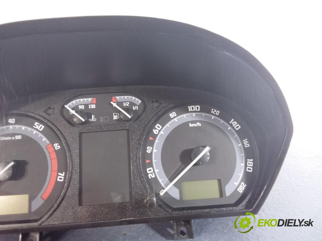 Skoda Fabia 2004 prístrojovka/ budíky 6Y0920861M