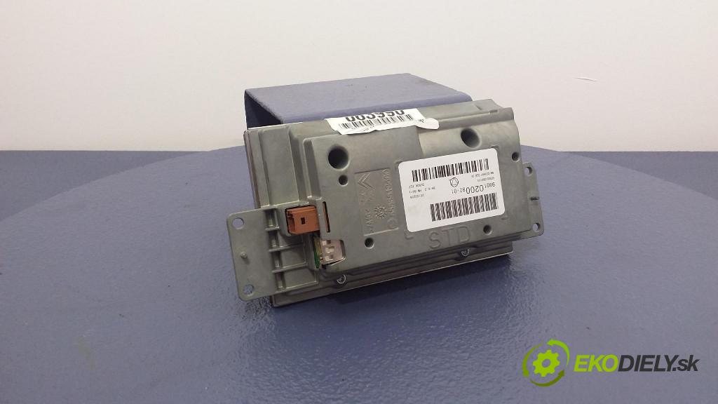 Citroen C5 2015 displej Radio / GPS 9801020080