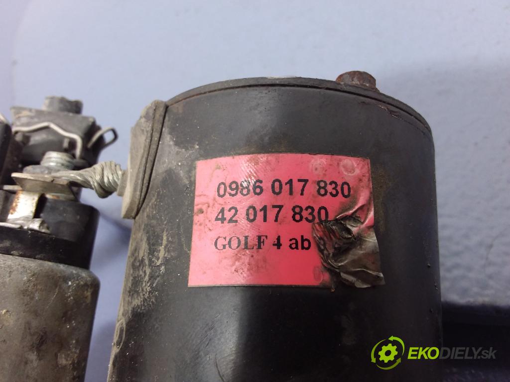 Seat Toledo 1999 štartér 0986017830