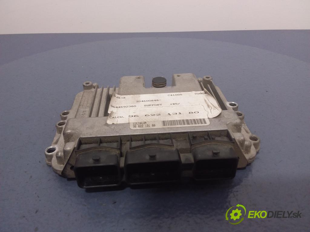 Citroen C4 2007 riadiaca jednotka Motor: 9662213180
