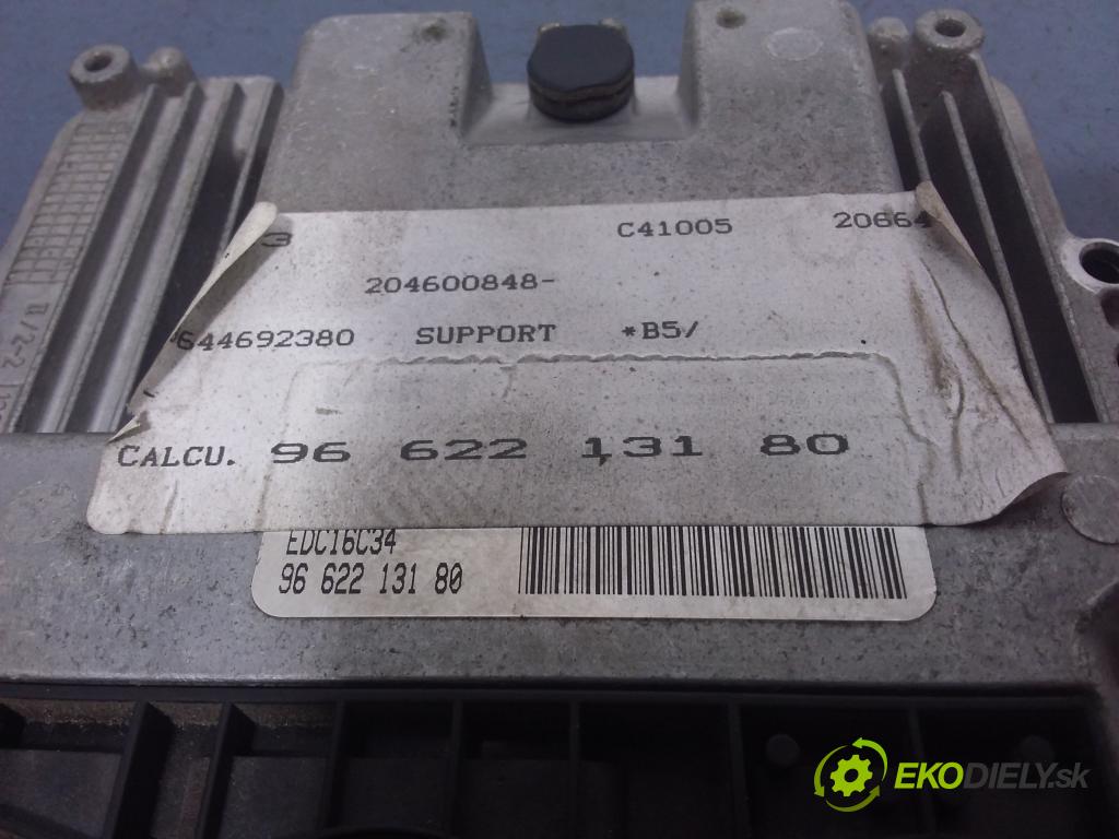 Citroen C4 2007 riadiaca jednotka Motor: 9662213180