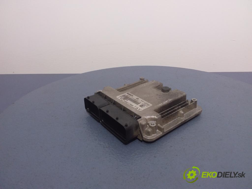 Fiat Stilo 2004 riadiaca jednotka Motor: 0281011510